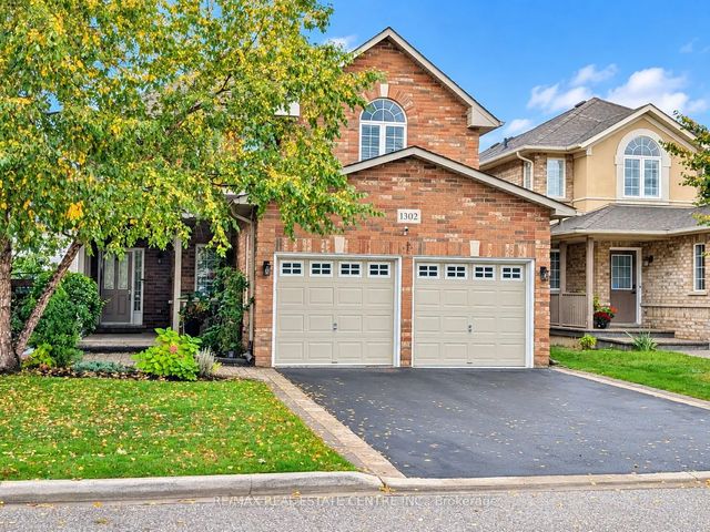 1302 Renfield Drive, Burlington