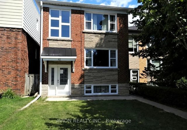 42 Emerald Crescent 1, Toronto W06