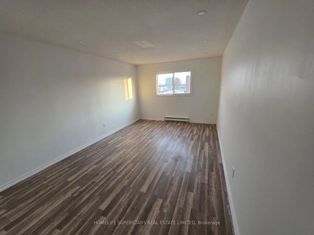 1843 Davenport Road, Toronto W03