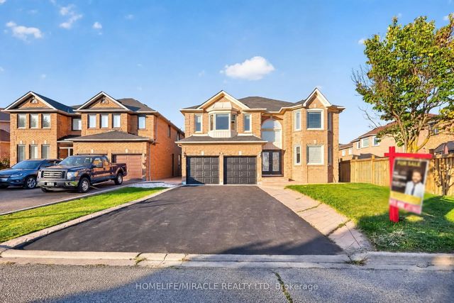32 Gold Tree Street, Brampton