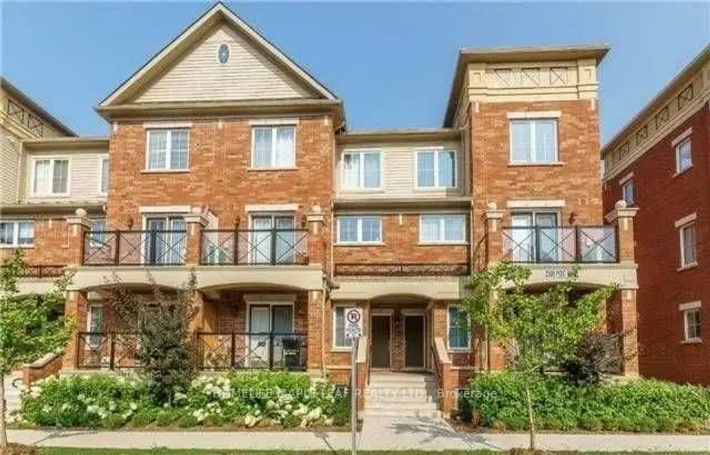 2508 Post Road 12, Oakville