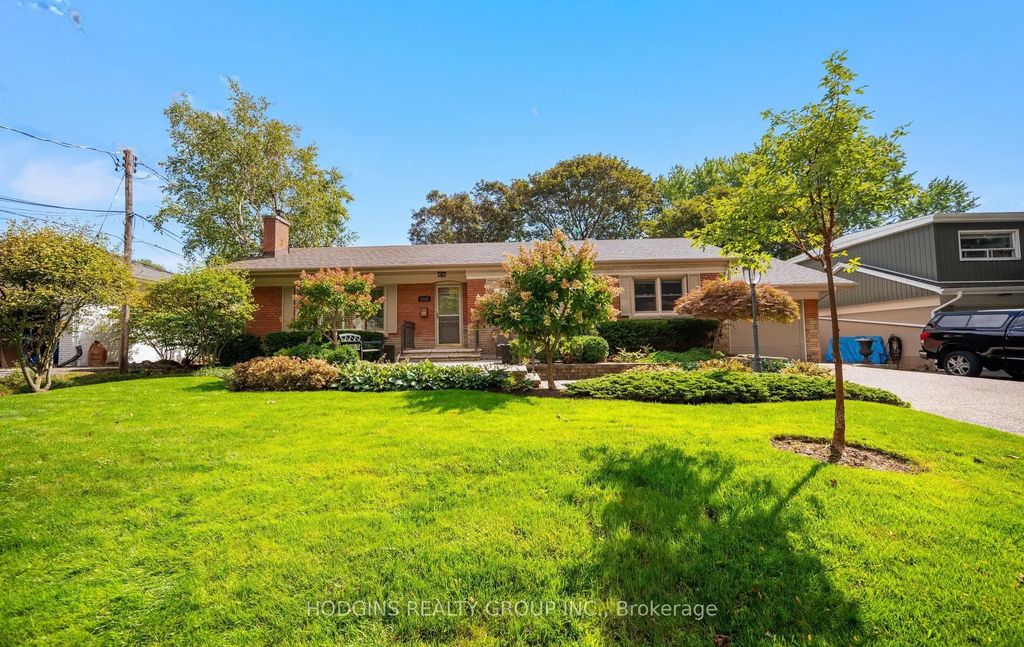 4334 Spruce Avenue, Burlington