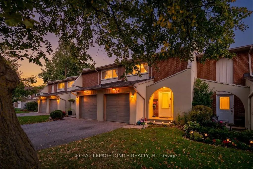 1180 Mississauga Valley Boulevard #103, Mississauga