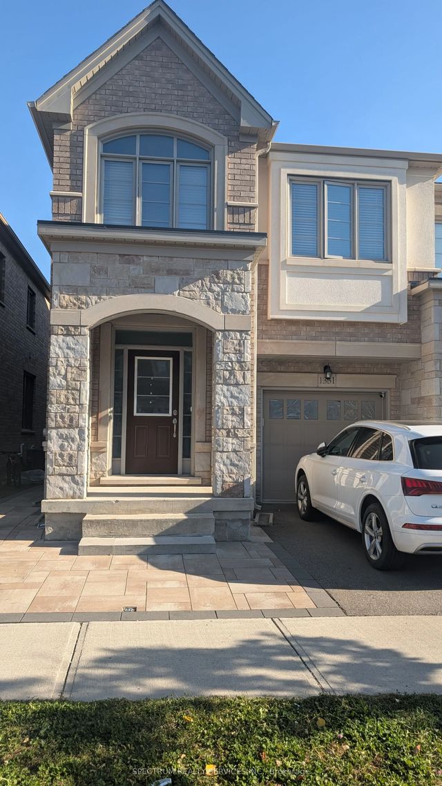 1331 Restivo Lane Bsmt, Milton