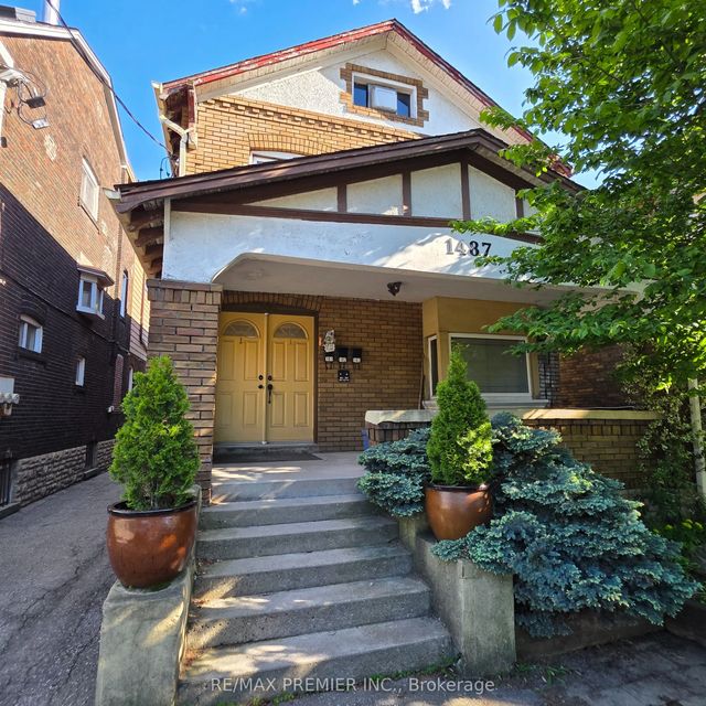 1487 King Upper Street W 103, Toronto W01