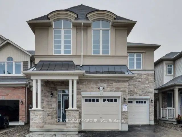 1215 Clifford Point, Milton