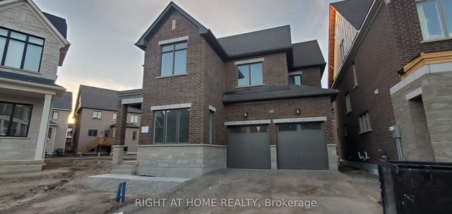 18 Kings Hill Drive, Brampton
