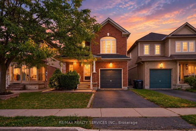 26 Peachleaf Crescent S, Brampton