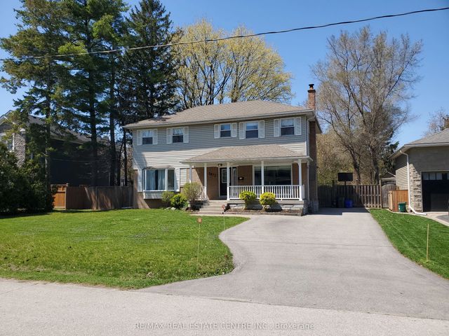 1077 Selby Avenue, Oakville