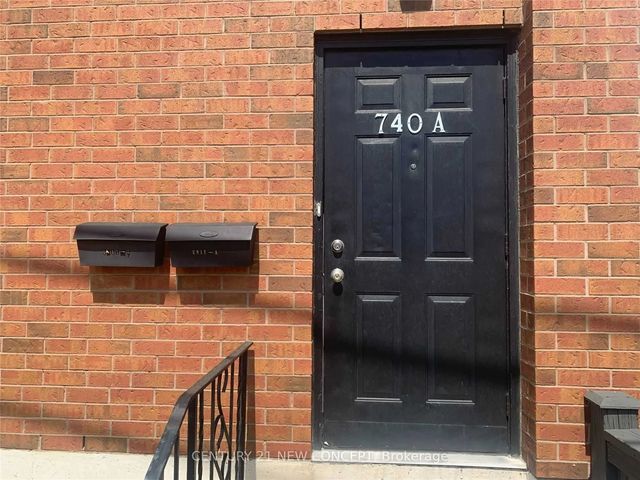 740 Lakeshore Road E A, Mississauga