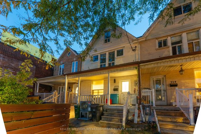 716 Lansdowne Avenue Upper, Toronto W02