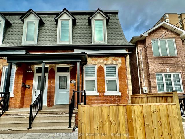 211 Osler Street Upper, Toronto W03