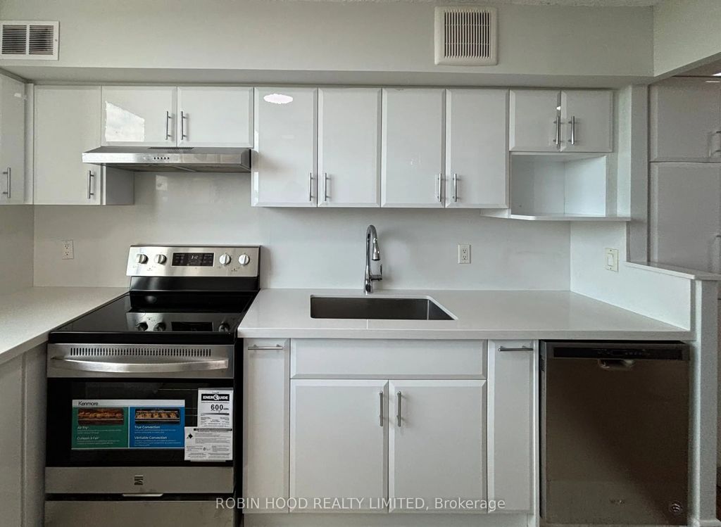 355 Rathburn Road E 1001, Mississauga