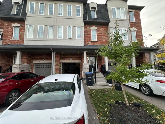 22 Hobart Gardens N/a, Brampton