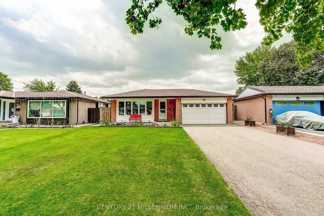 72 Glebe Crescent, Brampton