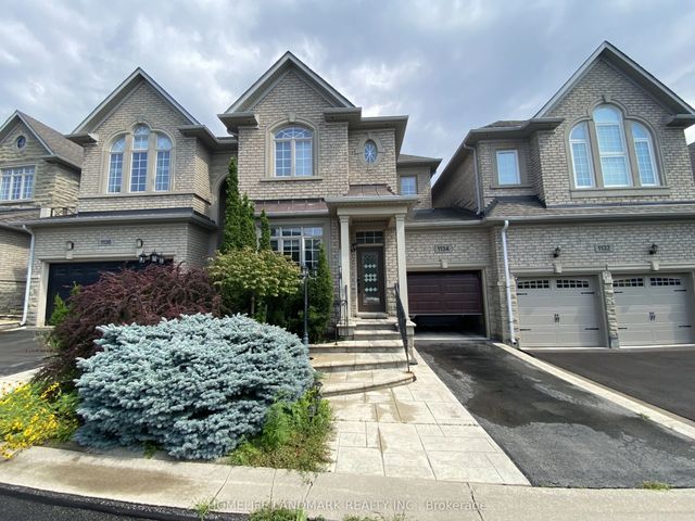 1134 Woodington Lane Walkout Basement, Oakville
