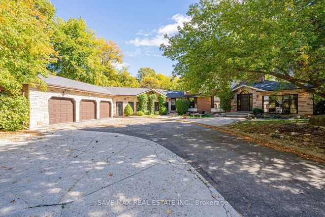 1215 Martins Boulevard, Brampton