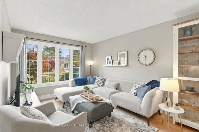 188 Summerfield Drive, Oakville