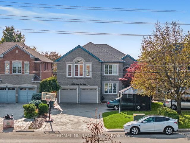 5054 Terry Fox Way, Mississauga