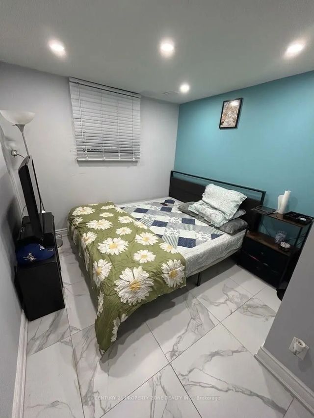 65 Sugarberry Drive, Brampton