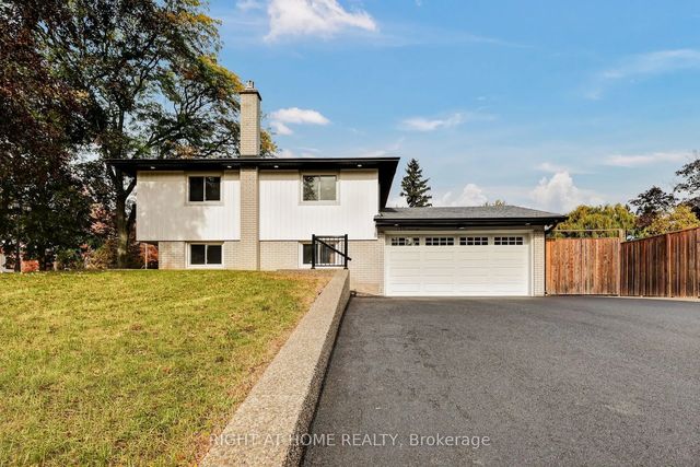 139 Third Line, Oakville