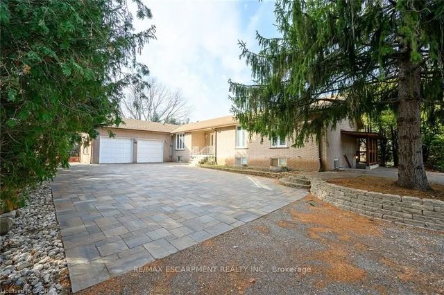 347 York Road Lower #2, Burlington