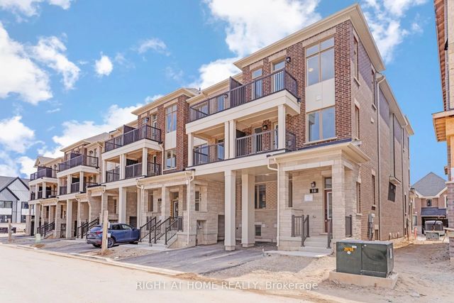 15 Kings Hill Drive, Brampton