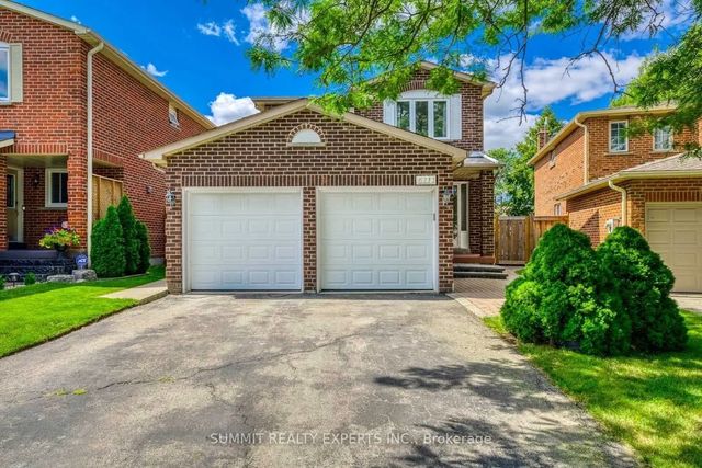 6111 Camgreen Circle, Mississauga