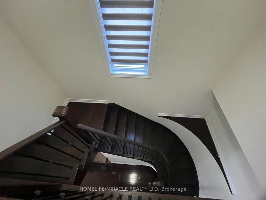 51 Dawes Road, Brampton