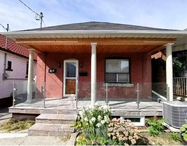 66 Hartley Avenue Main, Toronto W04