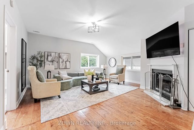17277 Old Main Street Upper, Caledon
