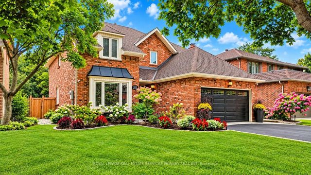 1012 Oak Meadow Road, Oakville