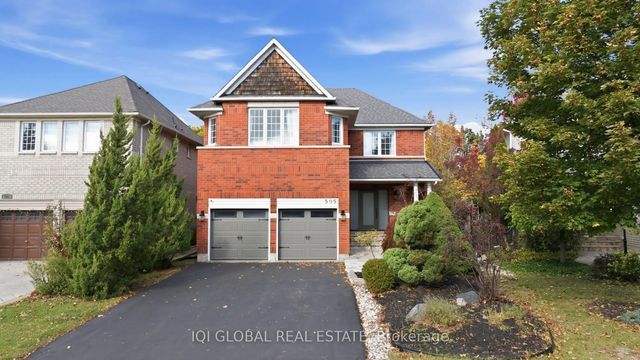 505 Ravineview Way, Oakville