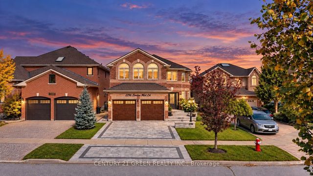 2296 London Mist Court, Mississauga