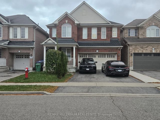 31 Ponymeadow Way, Brampton