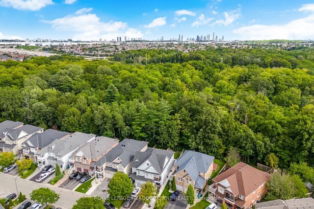 6623 Blackheath Upper Ridge, Mississauga