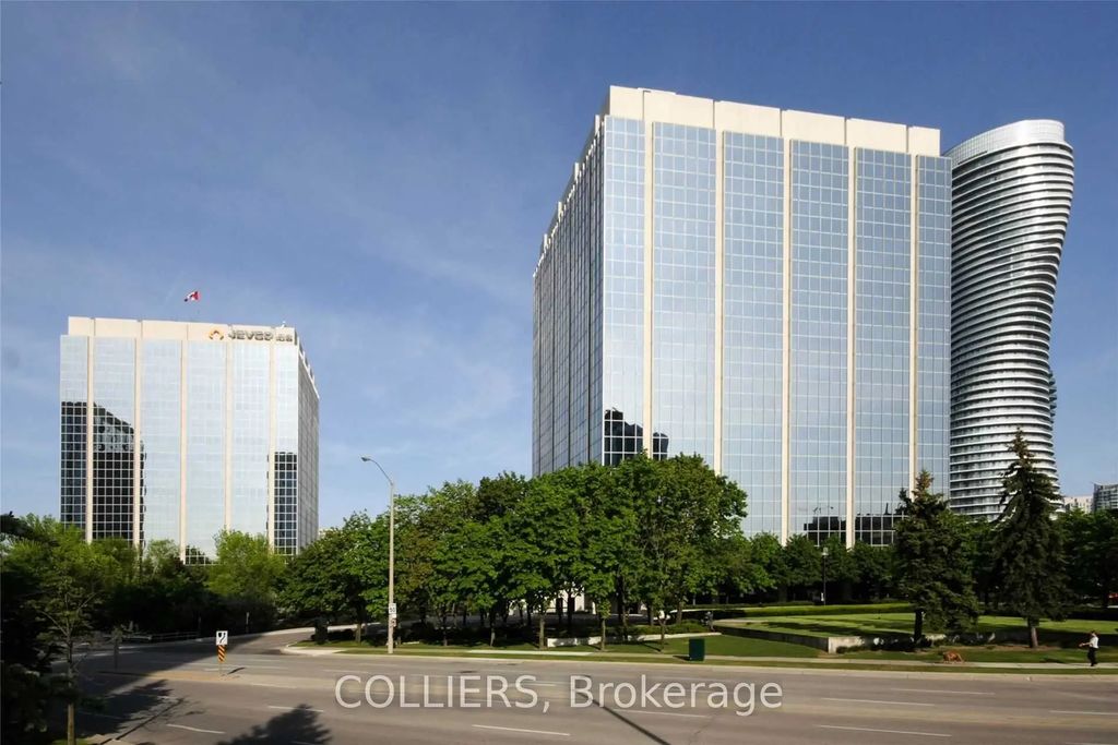 4 Robert Speck Parkway 235, Mississauga
