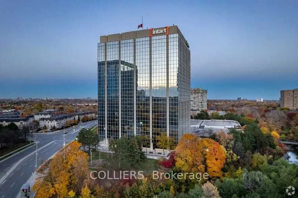 4 Robert Speck Parkway 1205, Mississauga