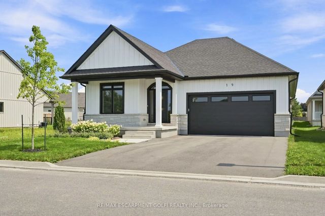 19 Oakley Drive, Niagara-on-the-Lake