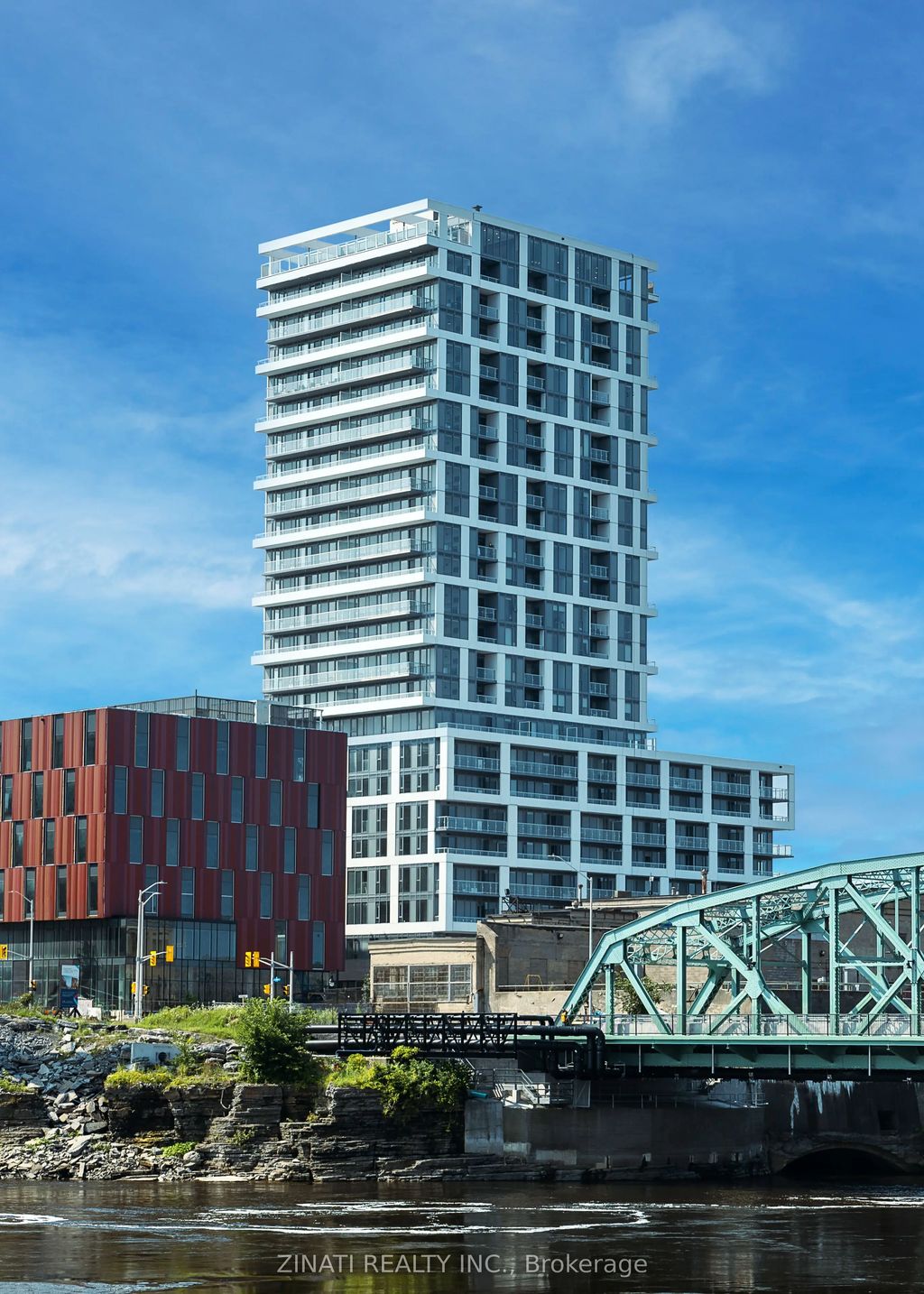 300 Miwate Private B, West Centre Town