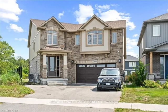 263 Memorial Park Drive, Welland