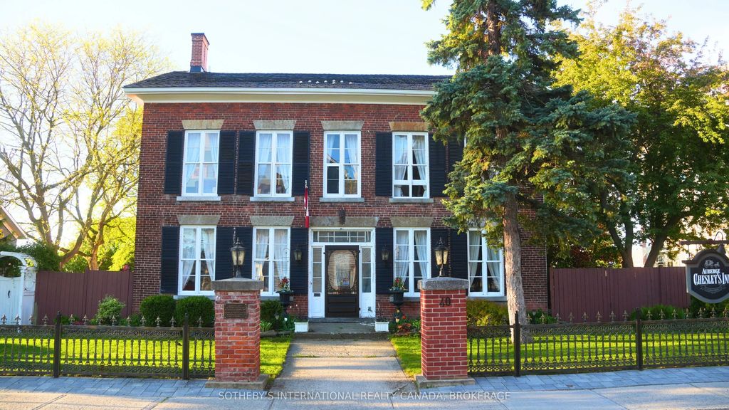 40 First Street W, Cornwall