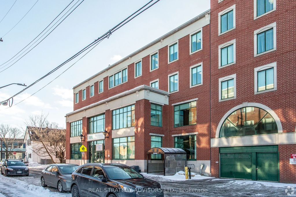 290 Dupuis Street 300 & 400, Vanier and Kingsview Park