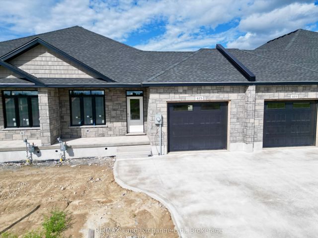 415 Ivings Drive, Saugeen Shores