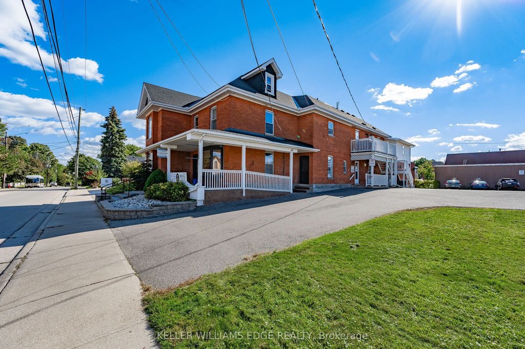 22 Mill Street S, Hamilton