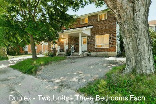 54 / 56 William Street W, Arnprior