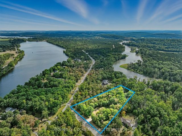 180 Riverside Drive, Trent Hills