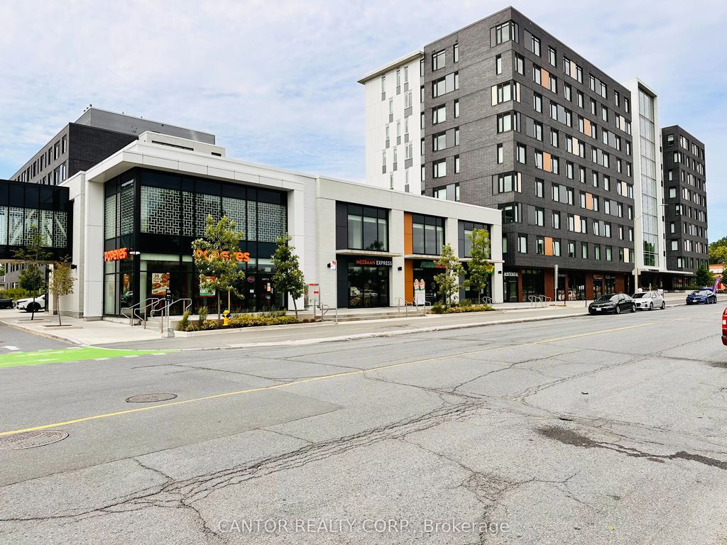 770 Brookfield Road 15, Billings Bridge - Riverside Park and Area