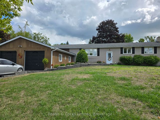 33 Maple Grove Road, Kawartha Lakes