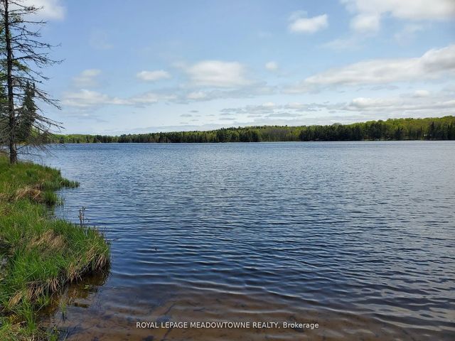 Pt4,5,6 Cadden Lake N/a, Parry Sound Remote Area